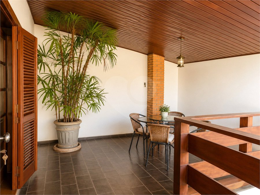 Casa à venda ou para alugar com 4 quartos, sendo 3 suítes, no Centro, Itapetininga, SP