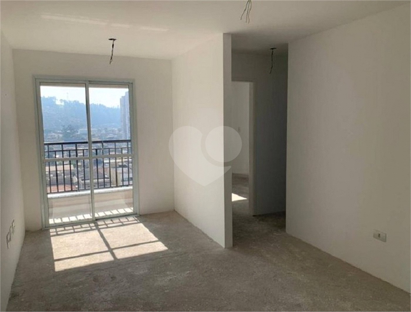Apartamento à venda com 2 quartos em Vila Galvão, Guarulhos, SP