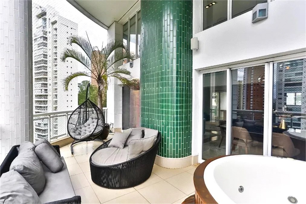 Apartamento à venda com 2 suítes em Jardim Fonte do Morumbi, São Paulo, SP