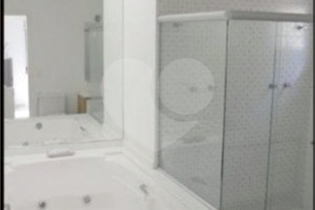 Casa à venda com 3 suítes no condomínio Villaggio Della Hípica, São Paulo - SP