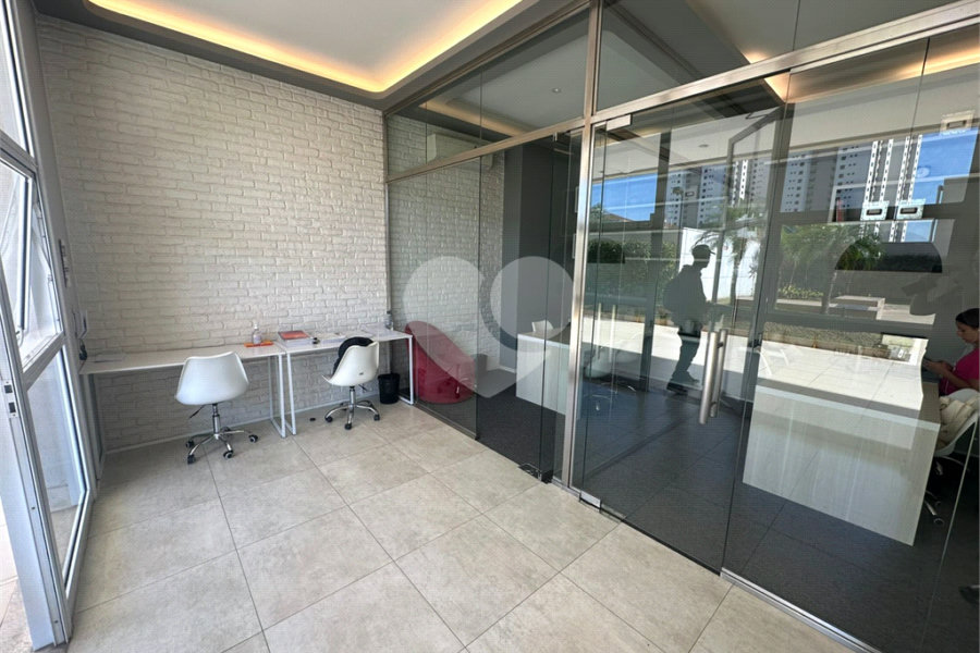 Apartamento à venda com 3 quartos, sendo 1 suíte, em Barra Funda, São Paulo, SP