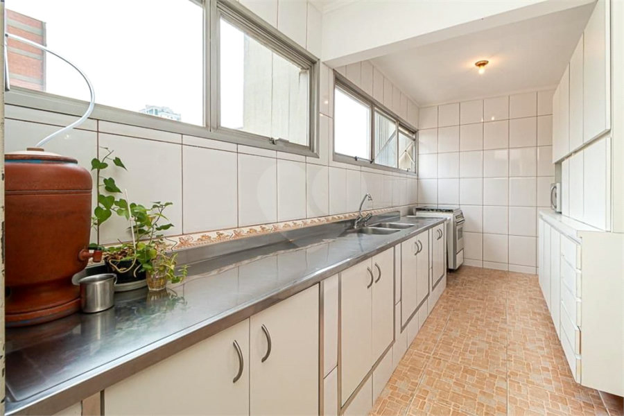 Apartamento à venda com 3 quartos, sendo 1 suíte, em Perdizes, São Paulo, SP