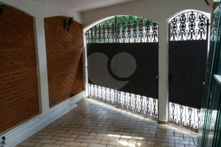 Sobrado à venda com 3 quartos, sendo 1 suíte, em Vila Cruzeiro, São Paulo, SP