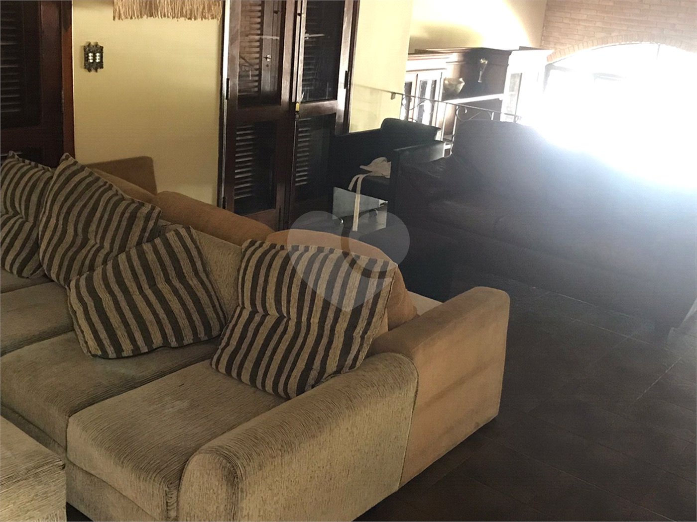 Casa à venda ou para alugar com 4 quartos, sendo 1 suíte, em Chácaras Leão, Votorantim, SP