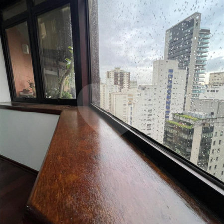 Apartamento à venda com 3 suítes em Itaim Bibi, São Paulo, SP