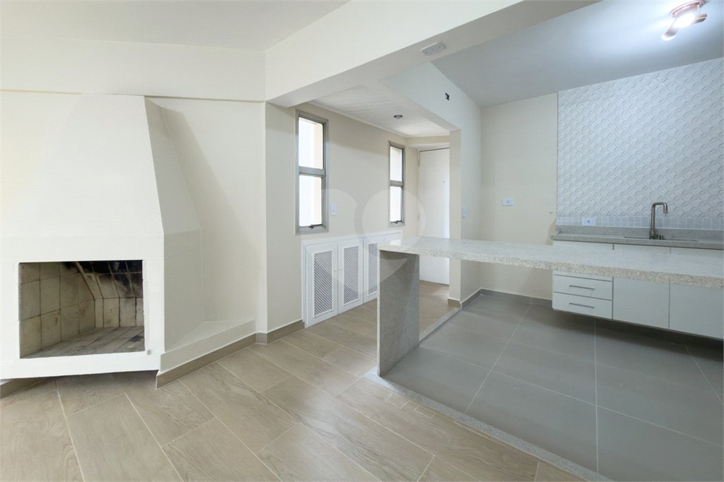 Apartamento à venda com 3 quartos, sendo 1 suíte, em Planalto Paulista, São Paulo, SP