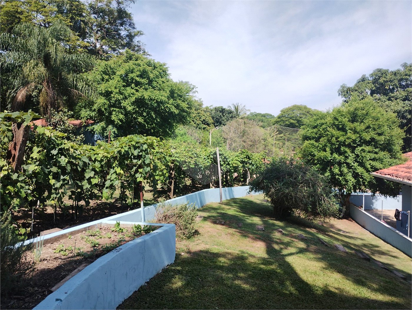 Casa à venda com 5 quartos, sendo 4 suítes, no condomínio Chácaras Flórida, Itu - SP