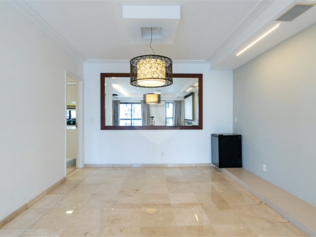Apartamento à venda com 3 suítes em Vila Nova Conceição, São Paulo, SP