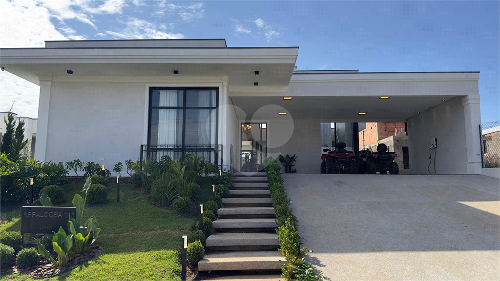 Casa à venda com 4 suítes no condomínio Parque Residencial Kurumin, Itu - SP