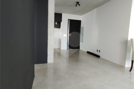Apartamento à venda ou para alugar com 1 suíte em Jardim Fonte do Morumbi, São Paulo, SP