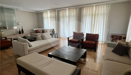 Apartamento à venda com 4 quartos, sendo 2 suítes,  em Vila Oliveira, Mogi das Cruzes, SP