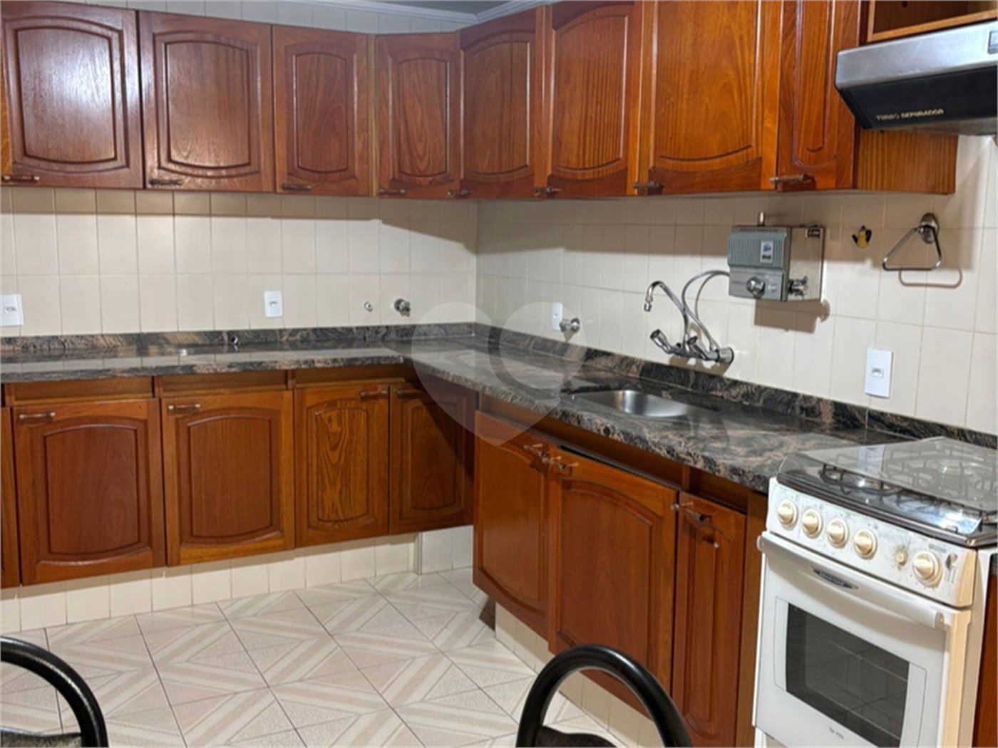 Apartamento à venda com 3 quartos, sendo 1 suíte,  no Centro, Sorocaba, SP