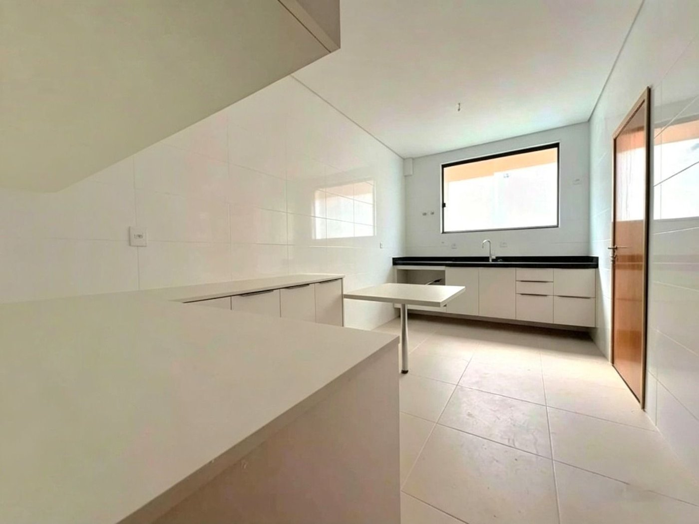 Casa com 3 dormitórios à venda, 202 m² por R$ 1.199.000 - Aparecida - Santos/SP