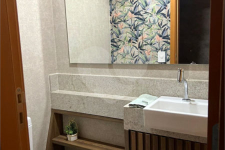 Apartamento à venda com 2 suítes em Parque Bandeirante, Santo André, SP