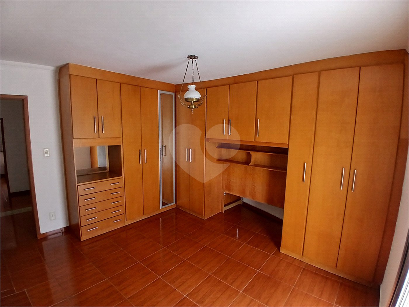 Sobrado à venda com 3 quartos, sendo 1 suíte, em Parque Rodrigues Alves, São Paulo, SP