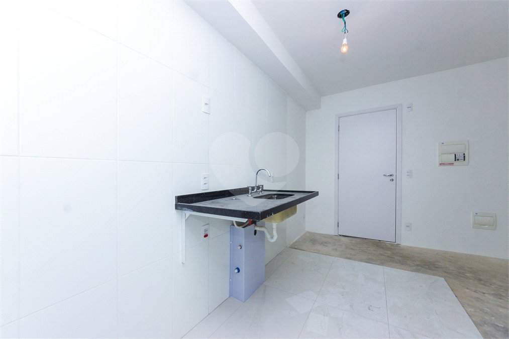 Apartamento à venda com 3 quartos, sendo 1 suíte, em Santo Amaro, São Paulo, SP