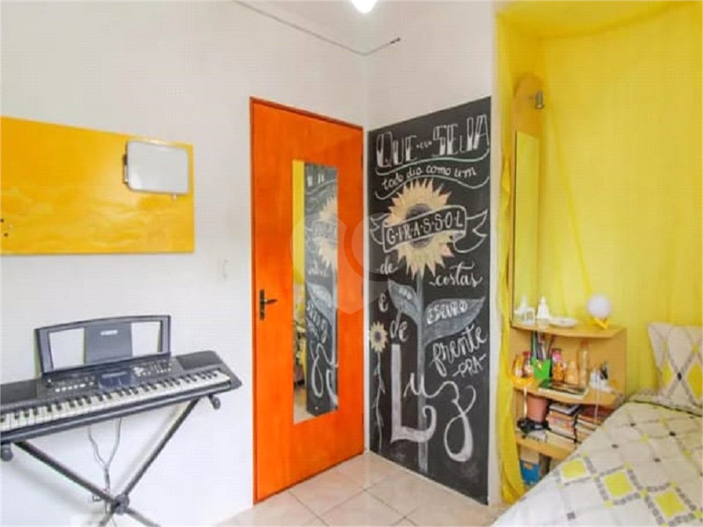 Sobrado à venda com 4 quartos, sendo 1 suíte,  em Parada Inglesa, São Paulo, SP