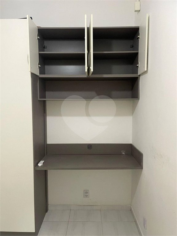 Apartamento à venda com 2 quartos em Praça da Bandeira, Rio de Janeiro, RJ