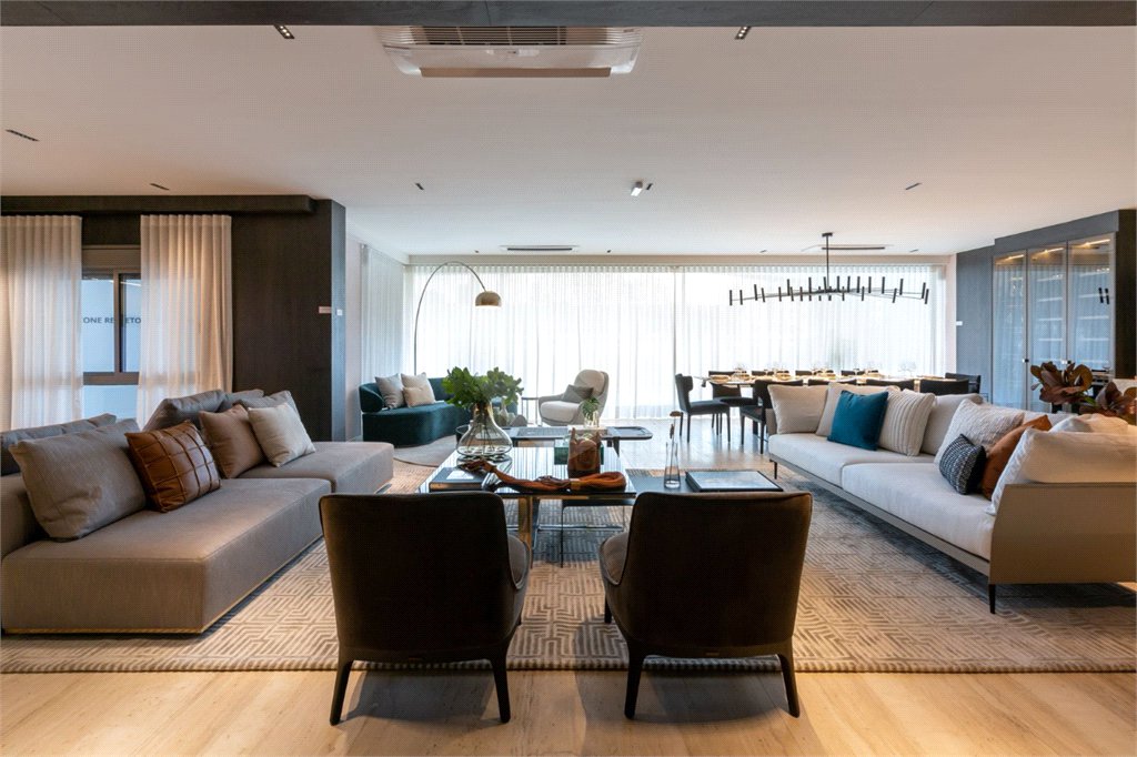 Apartamento à venda com 4 suítes em Paraíso, São Paulo, SP