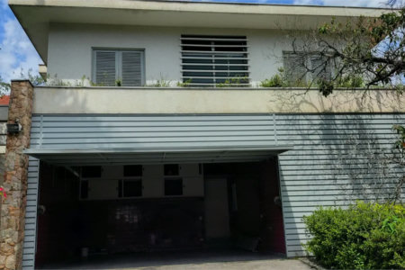 Casa à venda com 4 suítes em Vila Pirajussara, São Paulo, SP