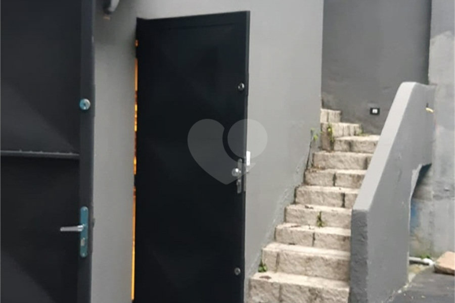 Casa à venda com 4 quartos, sendo 1 suíte, em Horto, São Paulo, SP