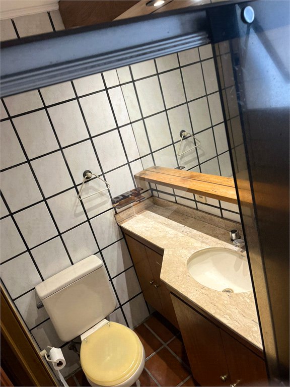 Apartamento à venda com 4 suítes em Vila Uberabinha, São Paulo, SP