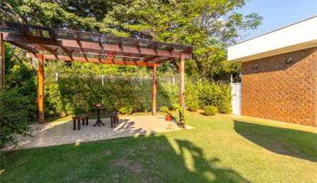 Casa à venda com 3 quartos, sendo 1 suíte,  no condomínio Vale do Lago, Sorocaba - SP