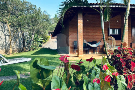 Casa à venda com 8 quartos, sendo 4 suítes, em Eldorado, Diadema, SP