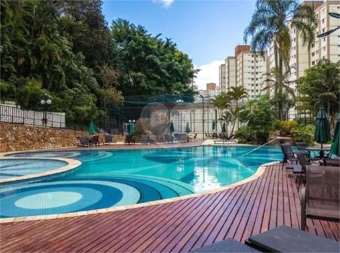 Apartamento à venda com 2 quartos, sendo 1 suíte, em Jardim Íris, São Paulo, SP