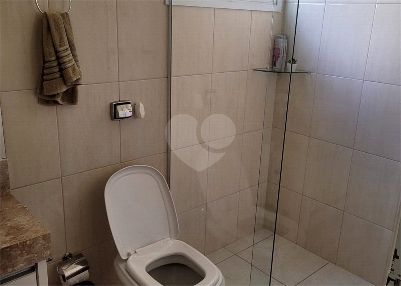 Casa à venda com 3 quartos, sendo 1 suíte, em Jardim Leocádia, Sorocaba, SP