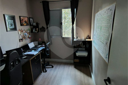 Apartamento à venda com 3 quartos em Jardim Santa Emília, São Paulo, SP