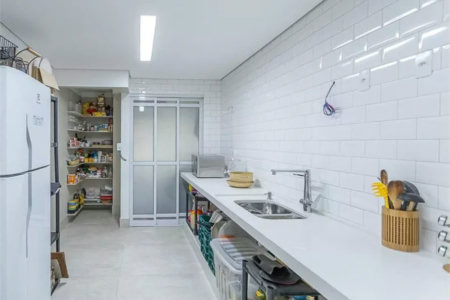 Apartamento à venda com 3 quartos, sendo 1 suíte, em Vila Anastácio, São Paulo, SP