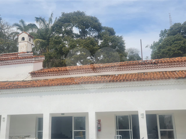 Casa à venda com 5 suítes em Roseira, Mairiporã, SP