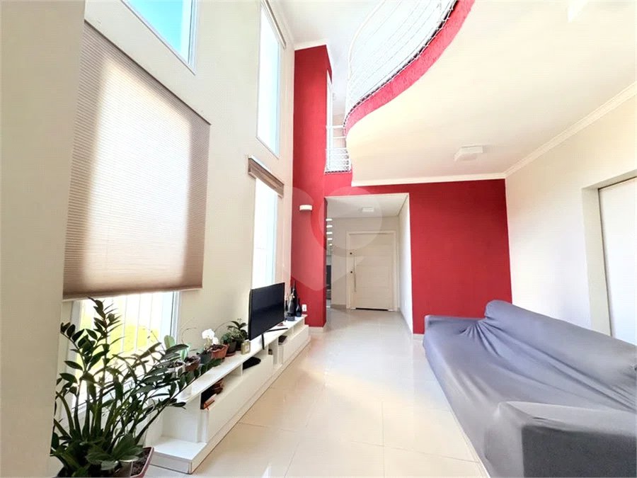 Casa à venda com 3 suítes em Parque Nova Suíça, Valinhos, SP