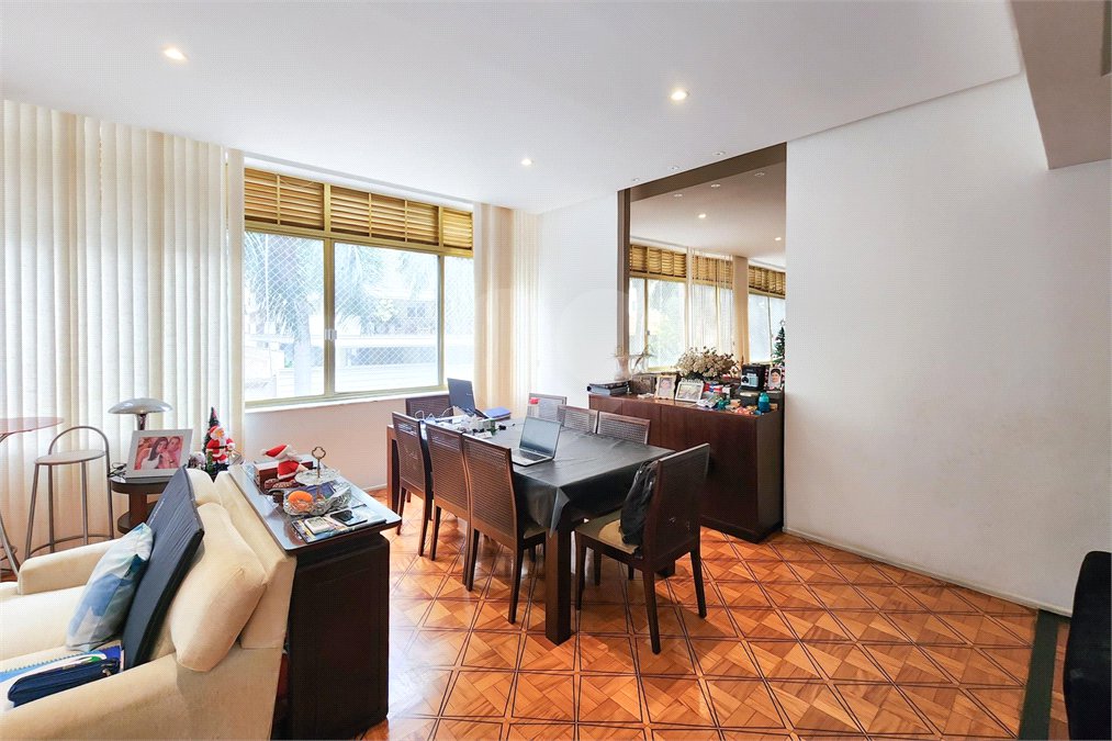 Apartamento à venda com 3 quartos, sendo 1 suíte, em Flamengo, Rio de Janeiro, RJ