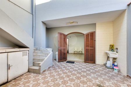 Casa à venda com 3 quartos, sendo 1 suíte, em Vila Arriete, São Paulo, SP
