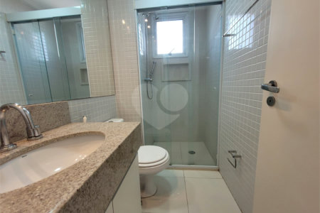 Apartamento para alugar com 2 quartos, sendo 1 suíte, em Vila Anastácio, São Paulo, SP