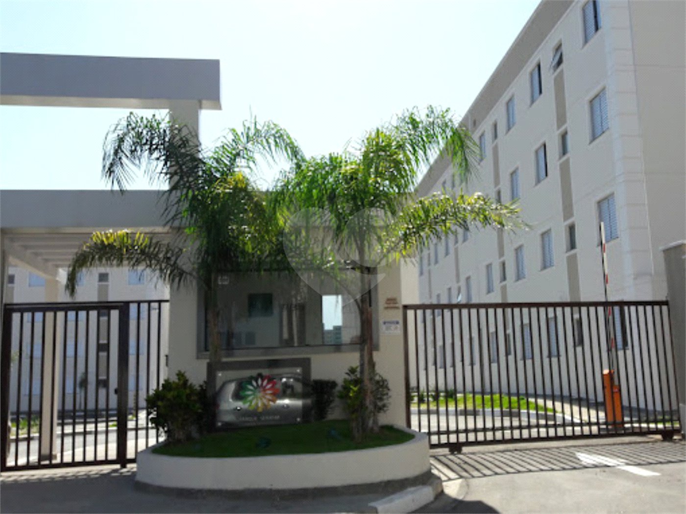 Apartamento à venda com 2 quartos, sendo 1 suíte, em Jardim São Luís, Suzano, SP