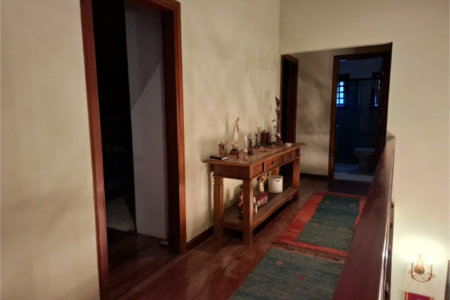 Sobrado à venda com 4 quartos, sendo 2 suítes, em Jardim Leonor, São Paulo, SP