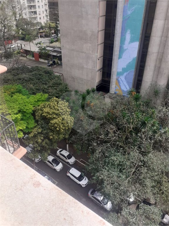 Flat à venda com 1 suíte em Jardim Paulista, São Paulo, SP