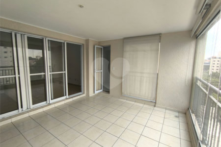 Apartamento à venda com 3 quartos, sendo 1 suíte,  em Tucuruvi, São Paulo, SP