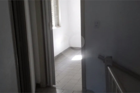 Sobrado à venda com 2 quartos em Santana, São Paulo, SP