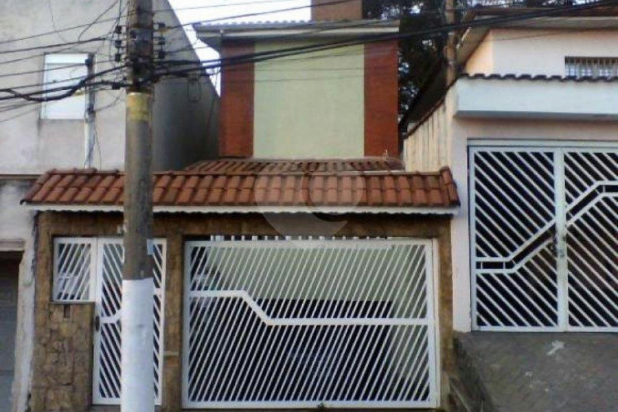 Casa à venda com 4 quartos, sendo 1 suíte, em Jaguara, São Paulo, SP