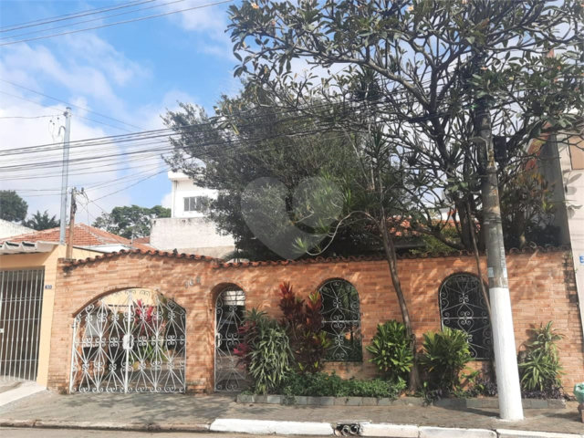 Sobrado à venda com 3 quartos, sendo 1 suíte,  em Vila Medeiros, São Paulo, SP