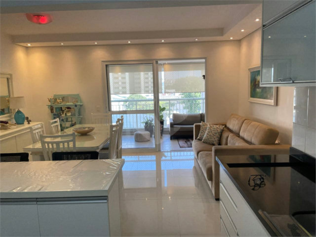 Apartamento à venda com 3 quartos, sendo 1 suíte,  em Vila Cruzeiro, São Paulo, SP