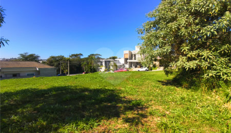 Terreno à venda no condomínio Campos do Conde I e II, Sorocaba - SP
