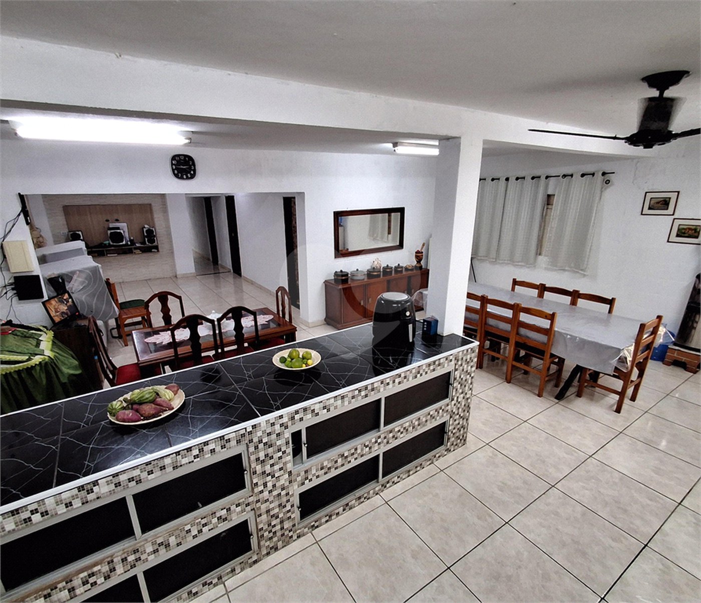 Chácara à venda com 5 quartos, sendo 2 suítes,  em Chácara Recreio Danubio, Holambra, SP