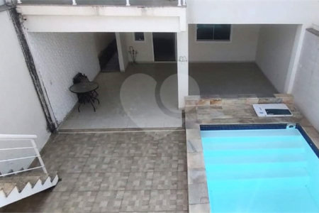 Casa à venda com 3 quartos, sendo 1 suíte, em Campo Grande, Rio de Janeiro, RJ