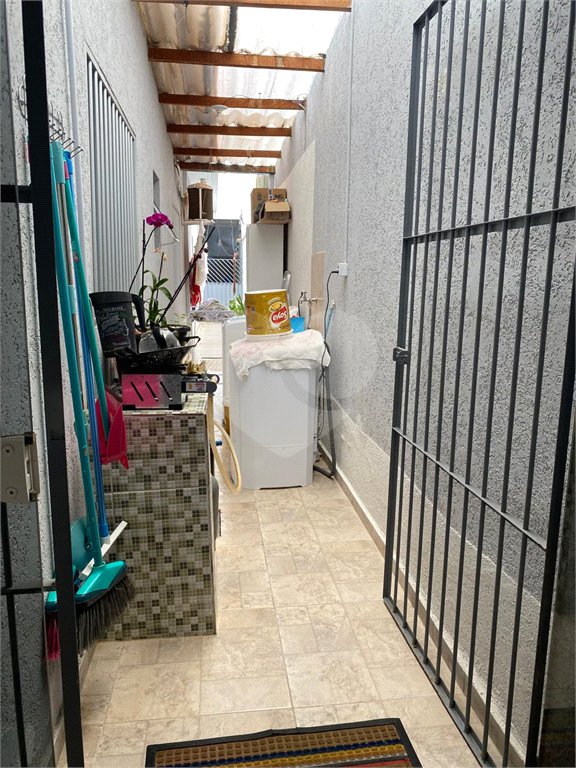 Casa à venda com 3 quartos, sendo 1 suíte, em Residencial Parque Laguna, Salto, SP