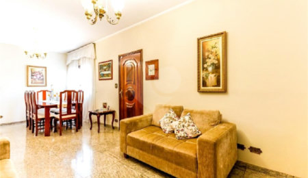 Sobrado à venda com 4 quartos, sendo 1 suíte, em Vila Nova Mazzei, São Paulo, SP